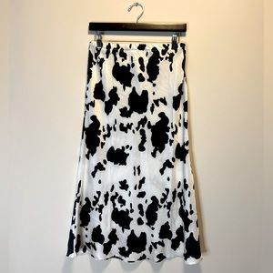 Silky cow print midi skirt, silky and well fitting